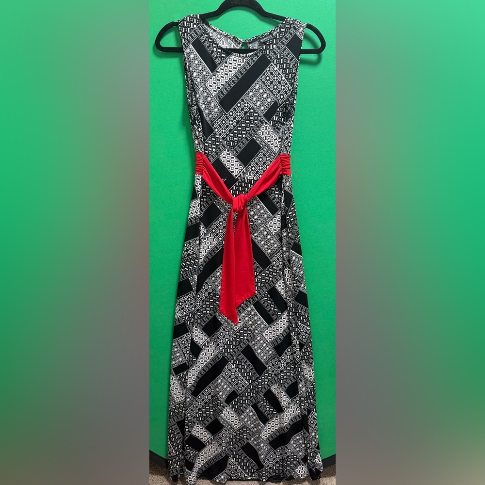 Enfocus Studio Monochrome Geometric Dress Party